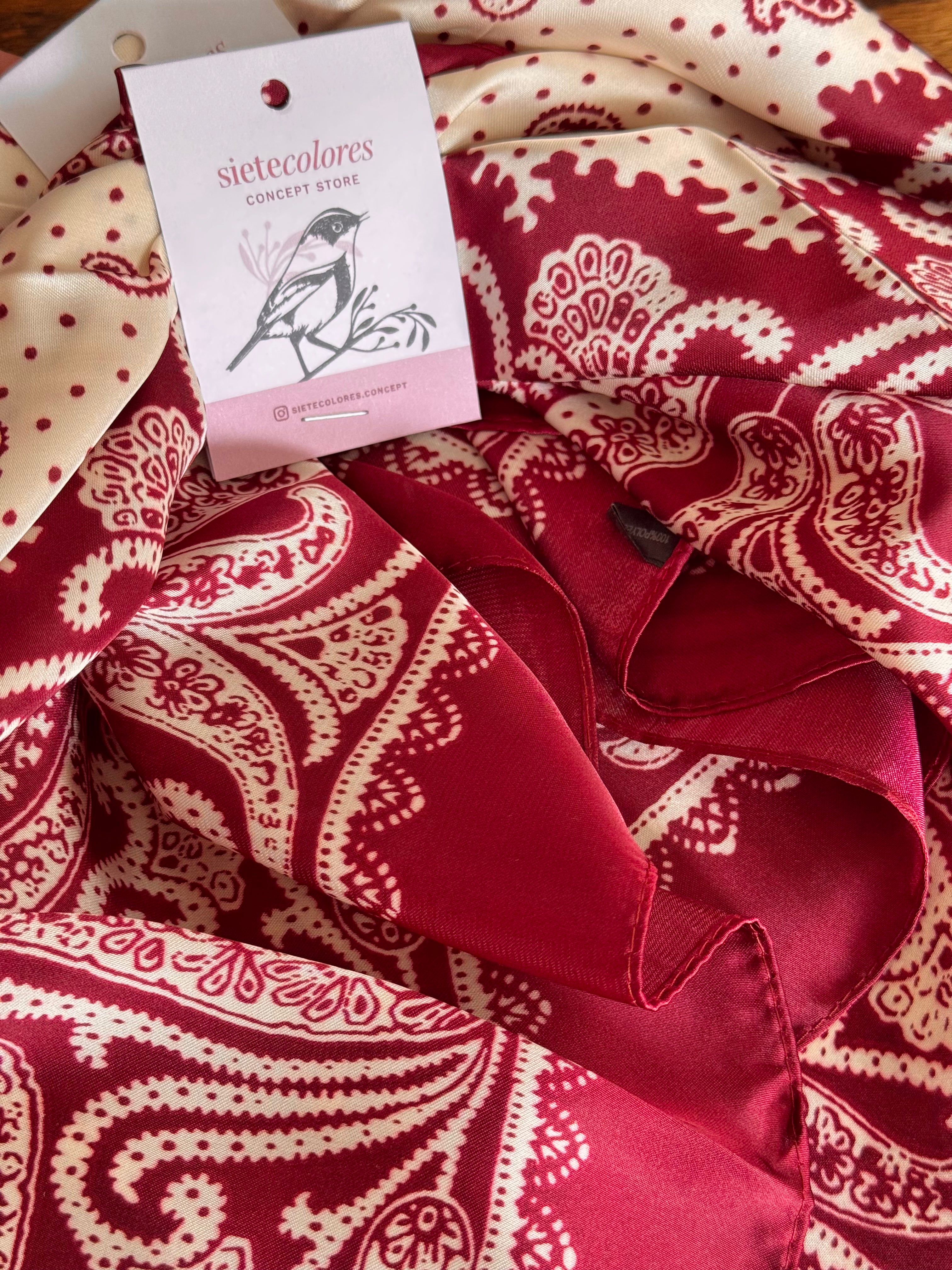 Pañuelo Burdeo 70x70