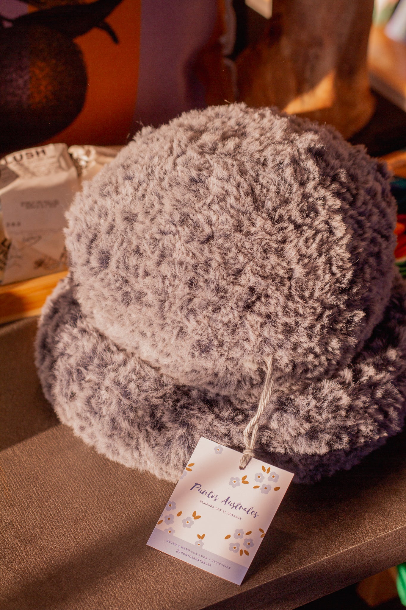 Gorro Peludo Tejido