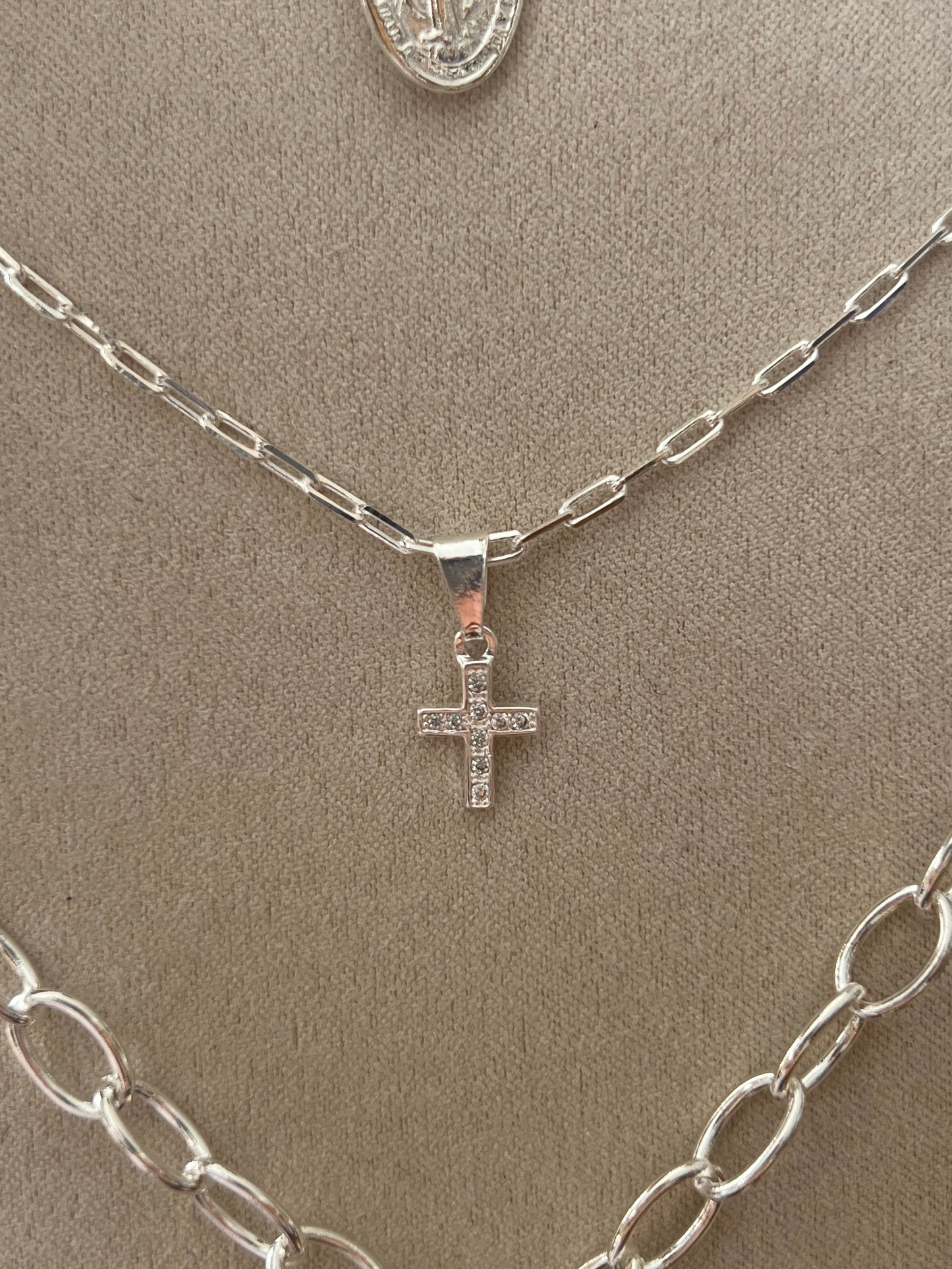 Collar Mini Cruz Plata